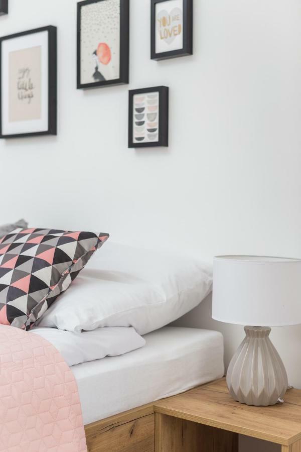 City Of The Kings - Pastel Apartment Lubelska 10 Krasków Εξωτερικό φωτογραφία